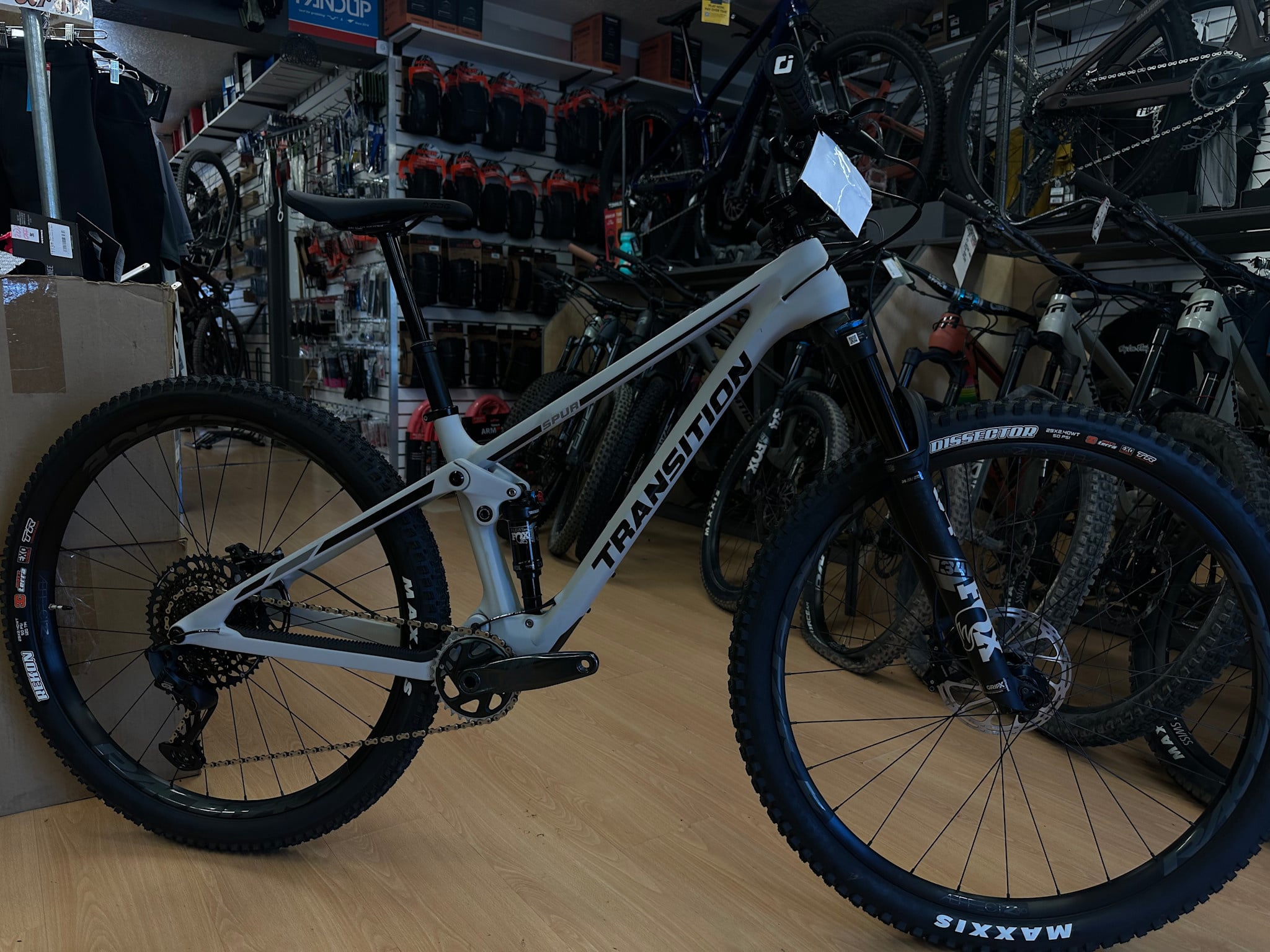 Transition Transition Spur V1 Carbon GX (Small, Hazy Grey) NEW