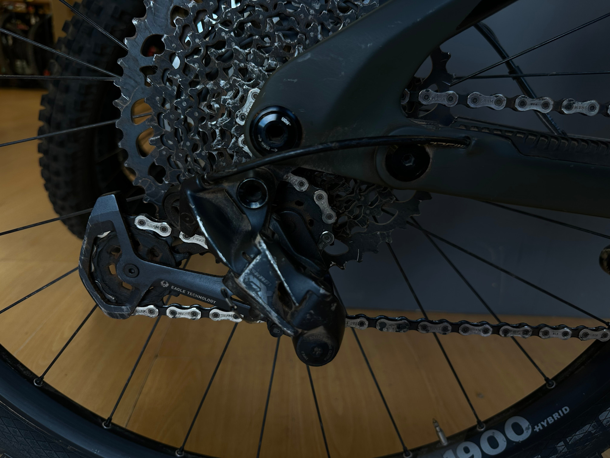 Transition Transition Repeater Carbon GX (Medium, Mossy  Green) DEMO w Rock Shox Lyrik
