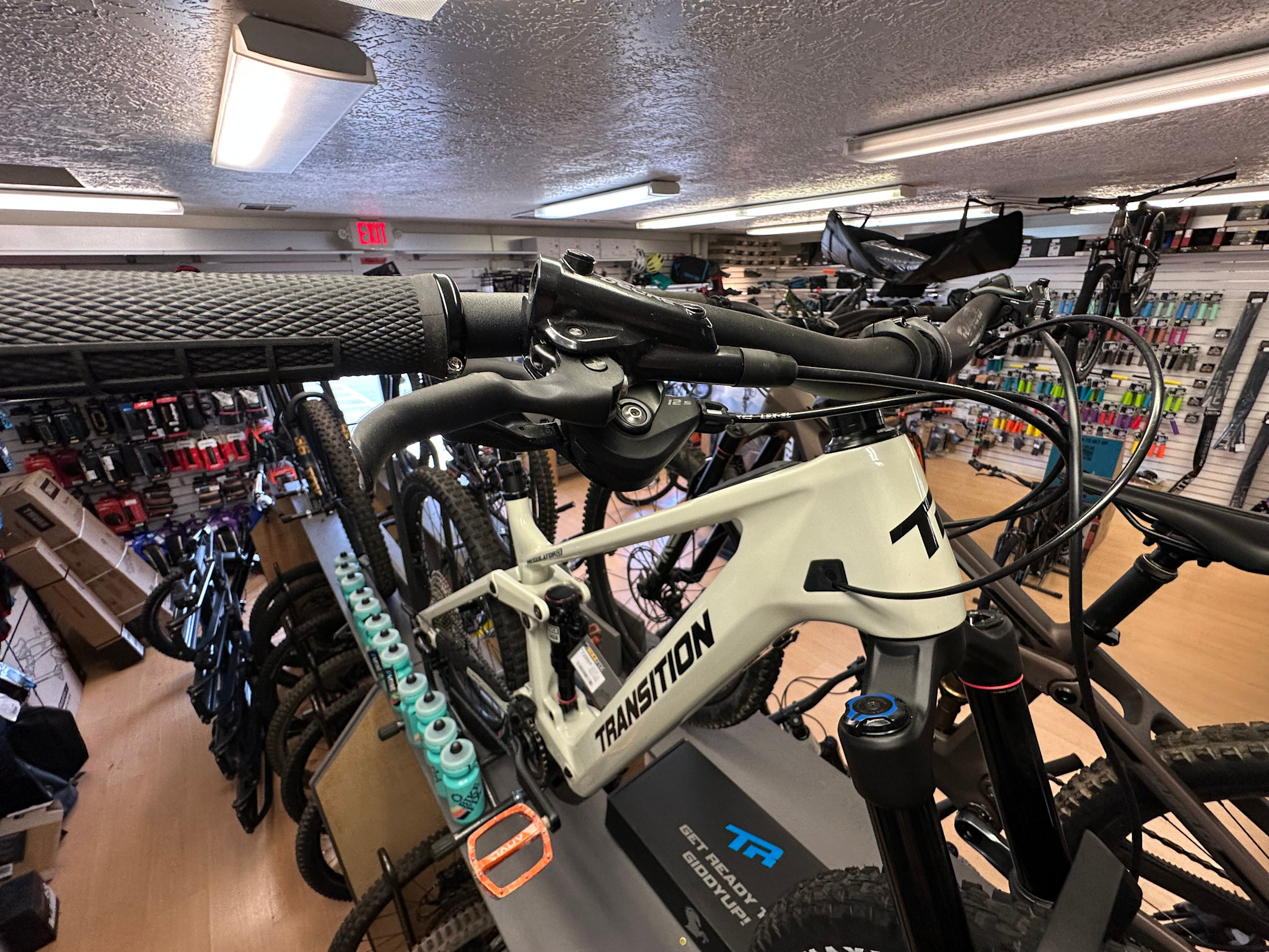Transition Transition Regulator CX,  Deore (Large, Glacier White)