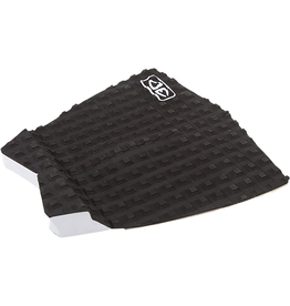 OCEAN & EARTH Ocean & Earth Thrash Black Surfboard Traction Pad - 2 Piece Features:<br />
<br />
One (1) Ocean & Earth Thrash Black Surfboard Traction Pad - 2 Piece from Ocean & Earth<br />
Super grippy to help keep your back foot planted<br />
Made from high-quality materials and built to la