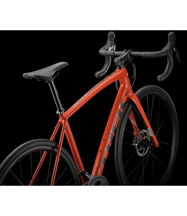 23 Trek Domane Al 4 Disc Gloss Radioactive Red/Matte Black