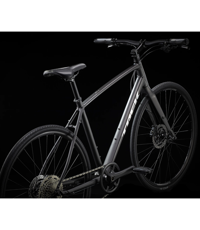 23 Trek FX 3 Disc Matte Dnister Black