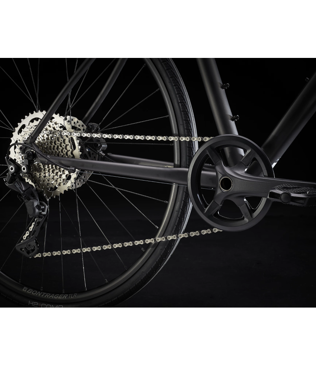 23 Trek FX 3 Disc Matte Dnister Black