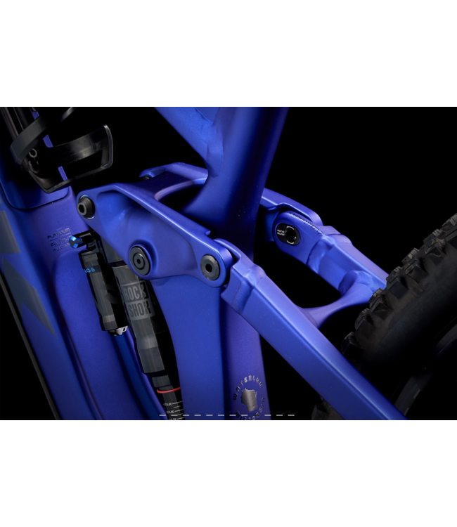 23 Trek Slash 8 Matte Hex Blue