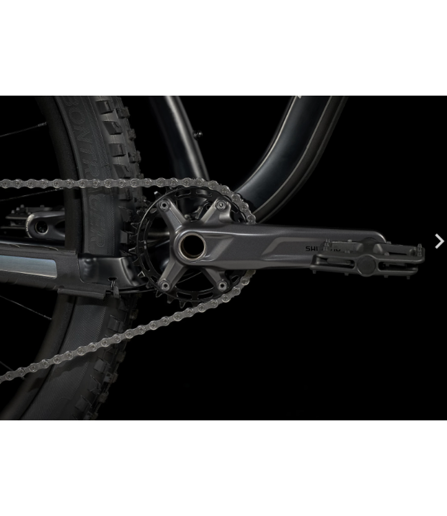 23 Trek Roscoe 7 Matte Black