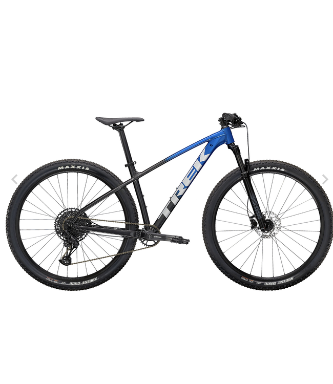22 Trek Marlin 8 Gloss Alpine / Dnister Black