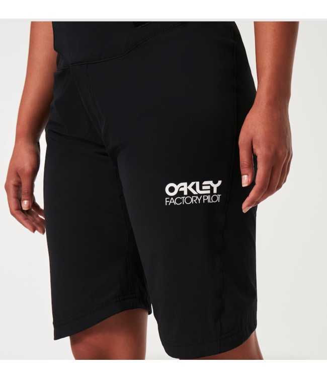Short Oakley Factory Pilot RC Femme Blackout