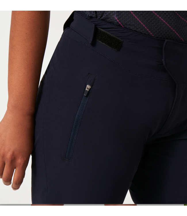 Short Oakley Factory Pilot RC Femme Fathom