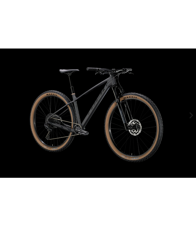 23 Trek Marlin 8 Matte Dnister Black