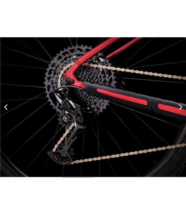 23 Trek Marlin 8 Gen 3 Crimson