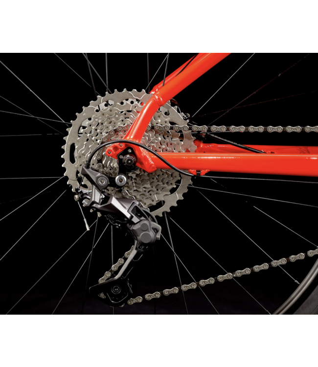 22 Trek Marlin 7 2 Gen Marigold Fade to Red