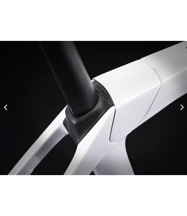 24 Trek Domane SLR 6 AXS Gen 4 Crystal White
