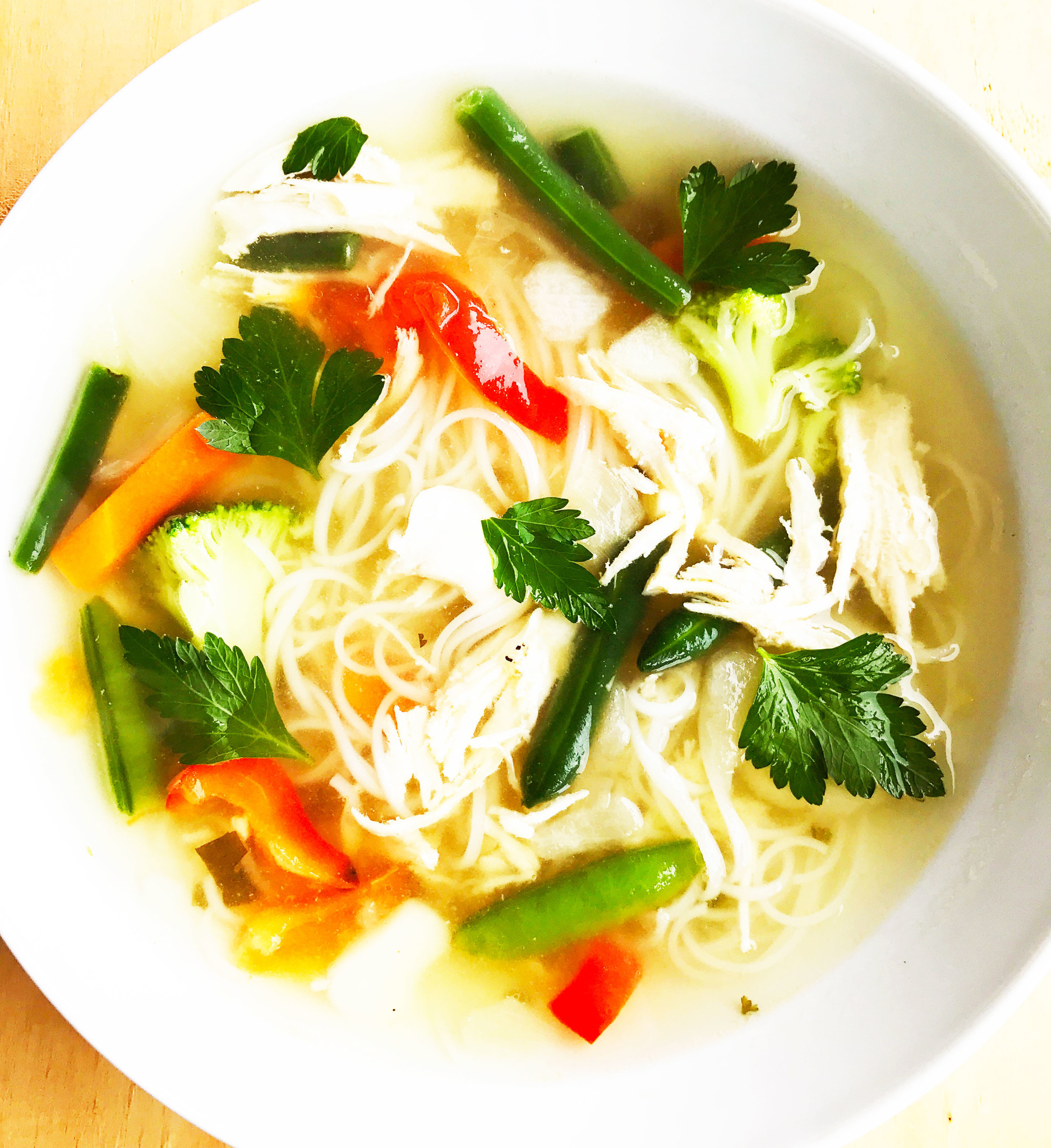 Soupe-repas à l'orientale au poulet & légumes  (325g)