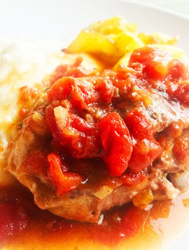 Tomatoes, white wine & herbs osso bucco