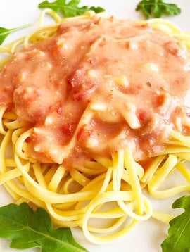 Two-salmon linguini & pink sauce (175g)