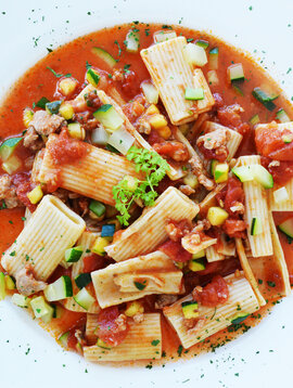 Rigatoni, Italian sausage & green squash (175 g)