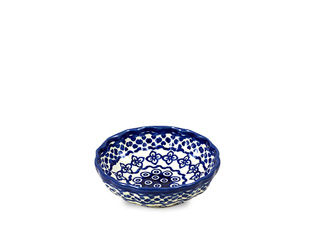 Polish Pottery Muffin Pan -- Diamond Lattice