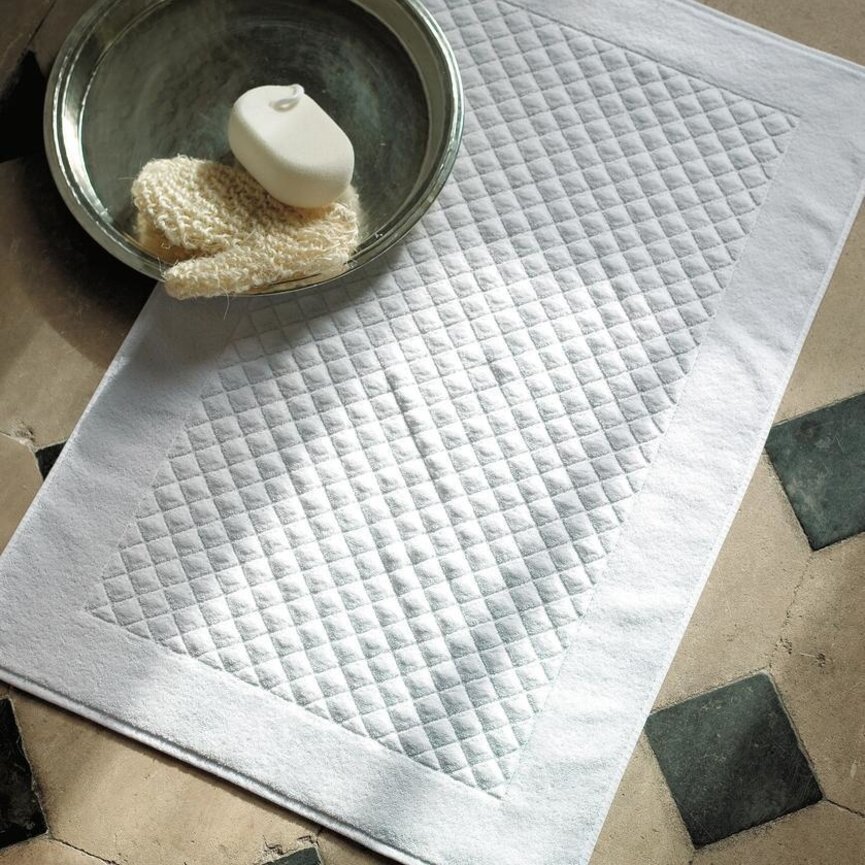 Yves Delorme Etoile Bath Collection