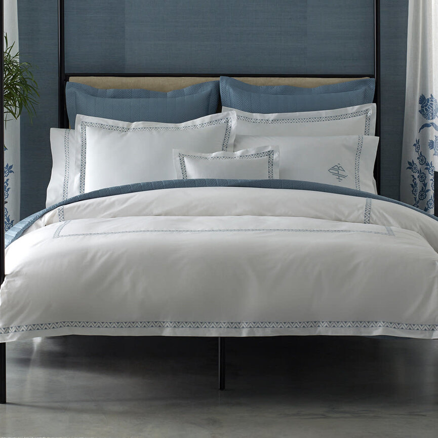 Matouk Prado Bedding