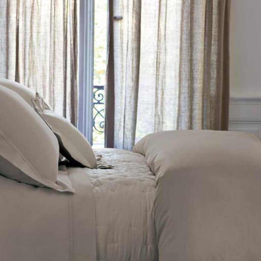 Yves Delorme Triomphe Quilted Coverlet