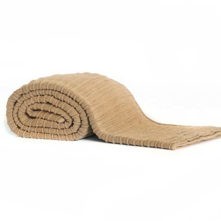 Daniel Stuart Pleat Knit Blankets