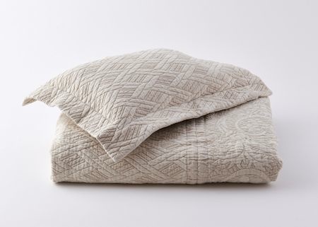 Palmer Coverlet And Shams Linen Alley
