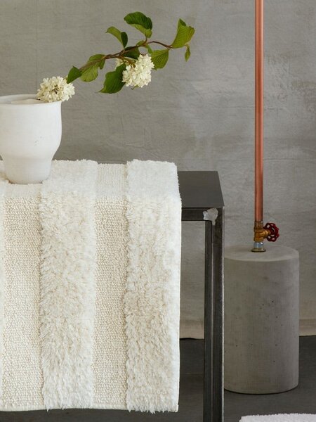 Hudson Bath Rug