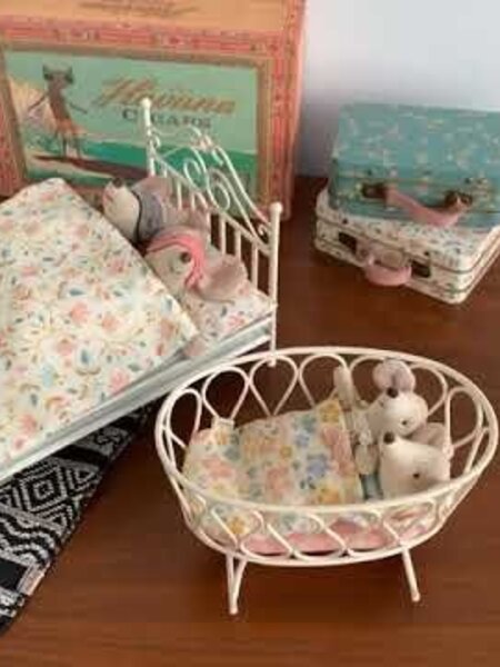 Cradle w. Sleeping Bag, MY-Rose *retired*