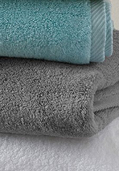 How to Perfectly Color Coordinate Bath Towels