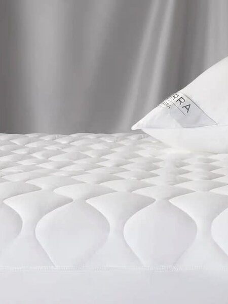 Sferra Arcadia Waterproof Mattress Pad 17"