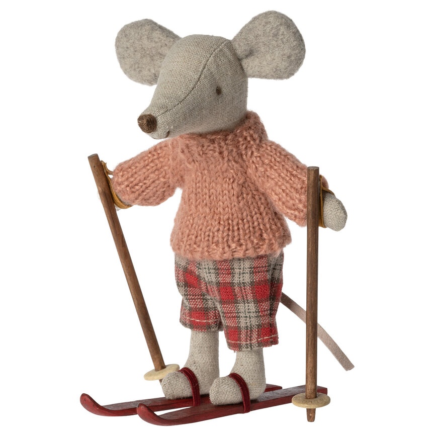 Winter mouse with ski set, Big sister