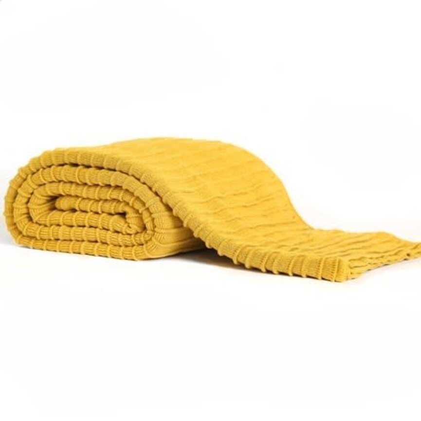 Daniel Stuart Pleat Knit Blankets