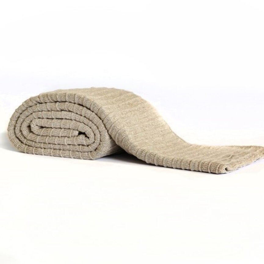 Daniel Stuart Pleat Knit Blankets