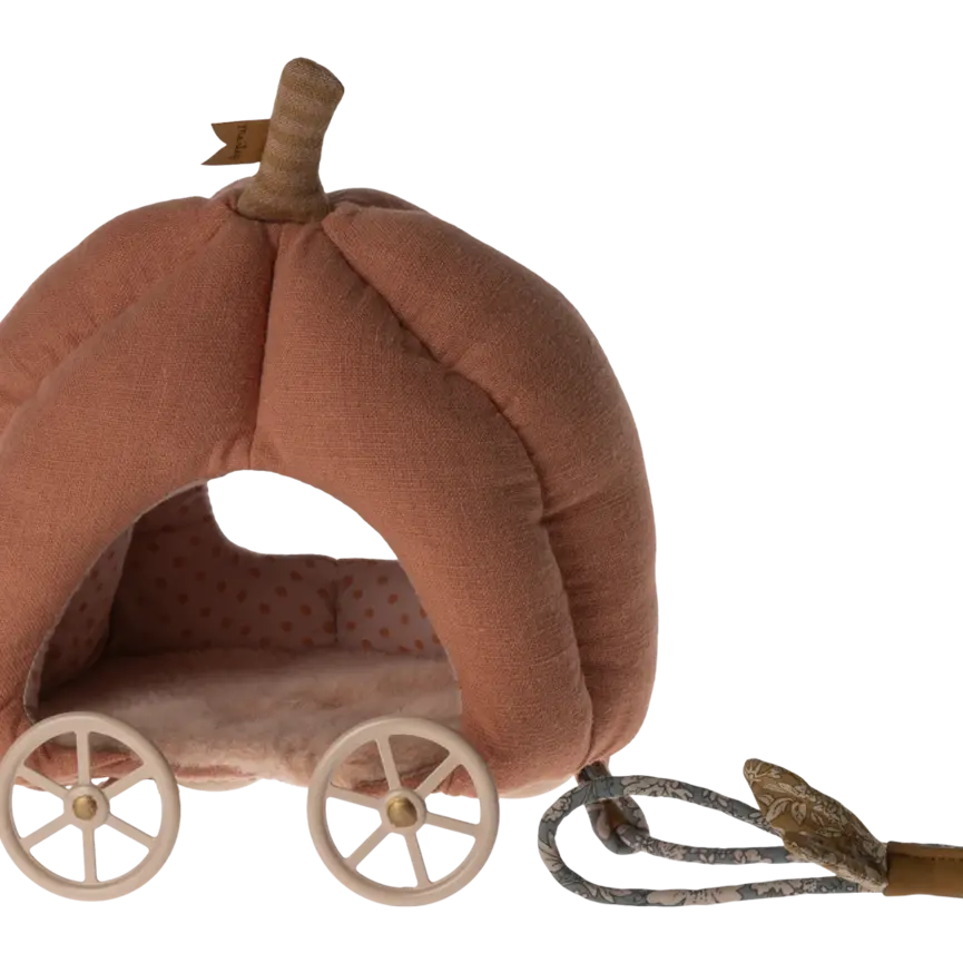 Pumpkin carriage, Mouse