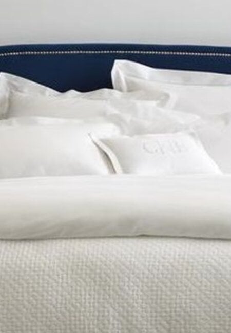 How (And How Often) To Clean Your Bedding Set