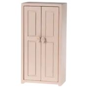 Closet, Mouse-Light Rose