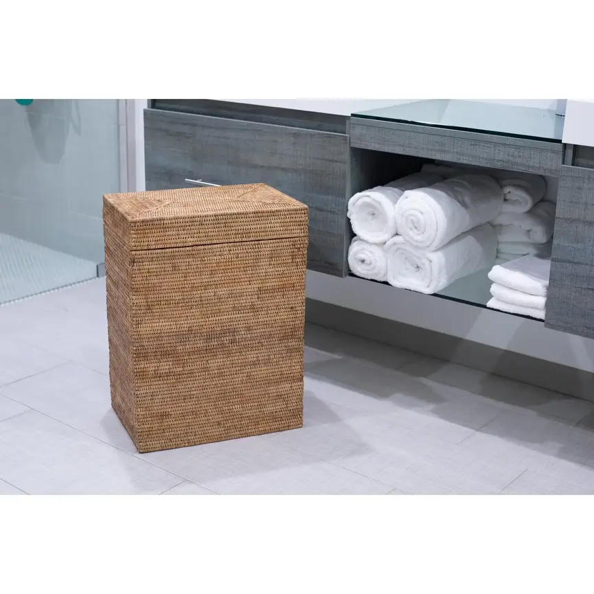 Rattan Retangular Hamper w/hinged lid