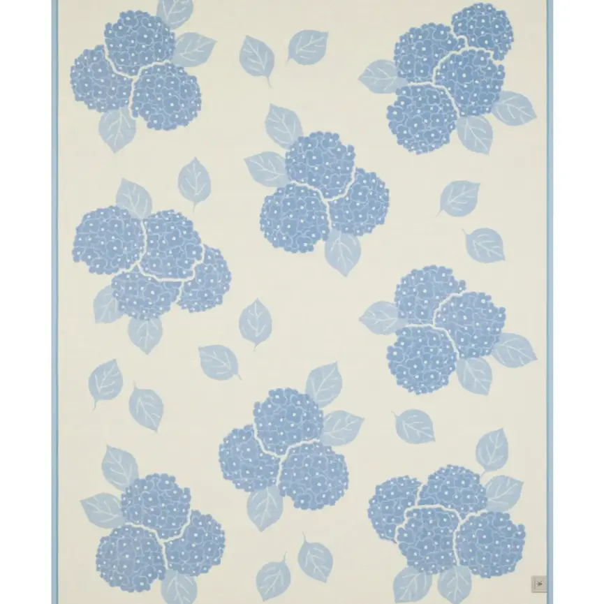 Hydrangeas Bluebell Blanket- Original 60 x 80
