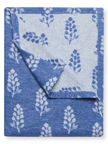 Chappywrap The Lightweight Blanket