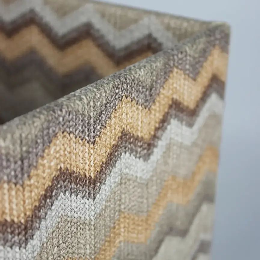 Zigzag Waste bin- Square
