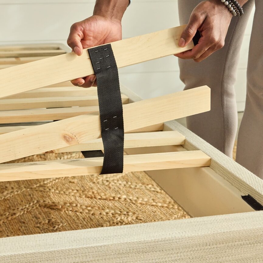 Avocado Foundation with Legs