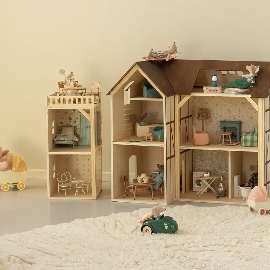 Maileg Wallpaper Mouse hole Farmhouse