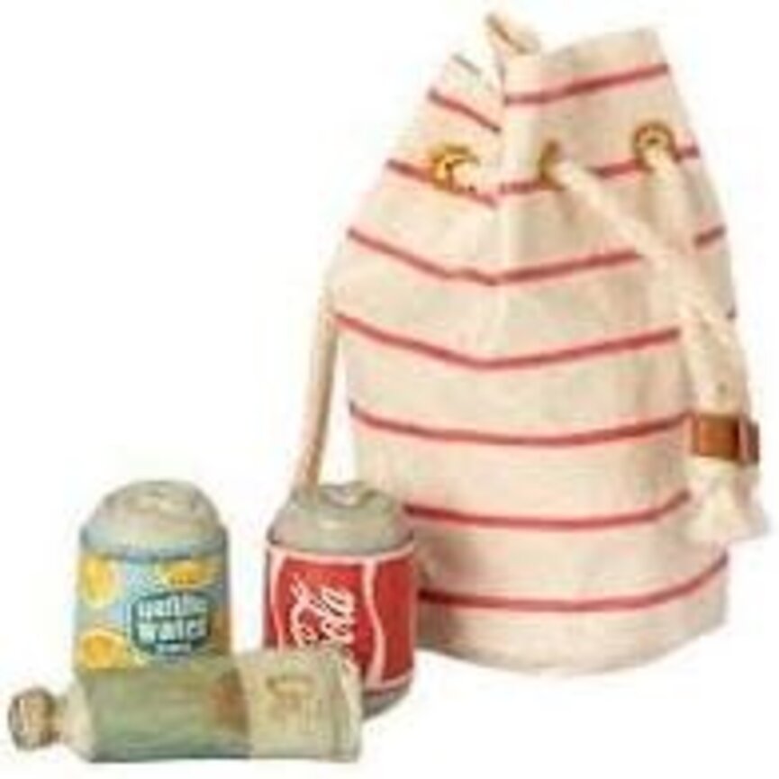 Bag w. Beach Essentials, Mouse