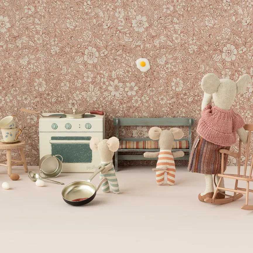 Maileg Bench, Mouse- Vintage Off White