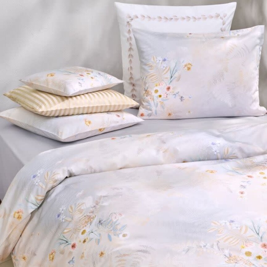 CF Eternity Duvet-Queen set w/std cases