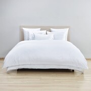 CF Fine Stripe Bedding