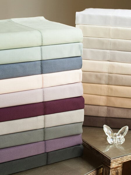 HT Quilted Royal Sateen