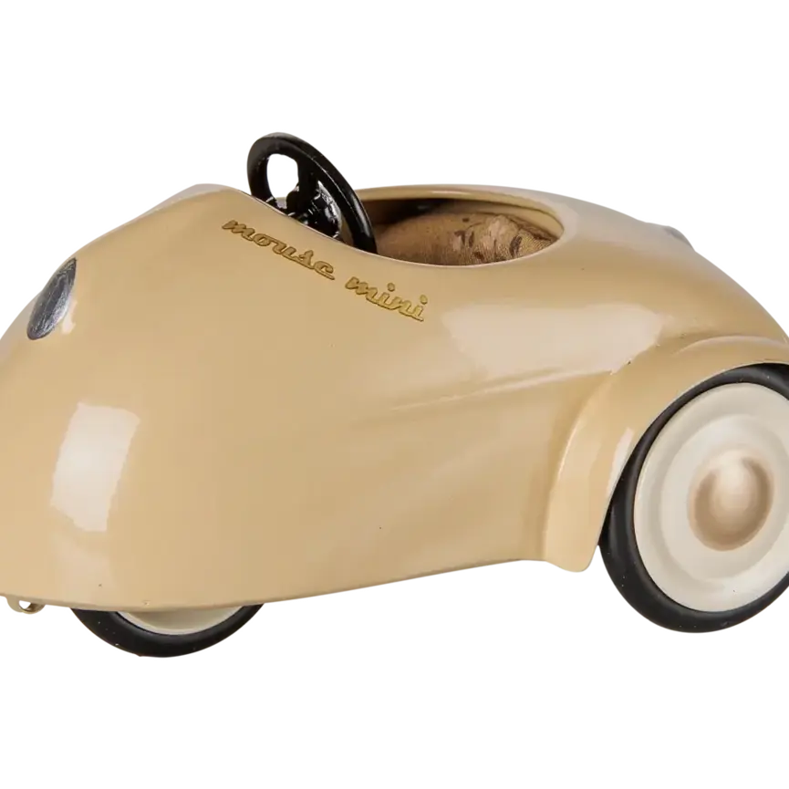 Maileg Car, Mouse- Wheat