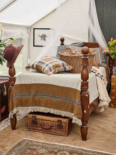 The Highland Stripe Throw 55" x 86.6"