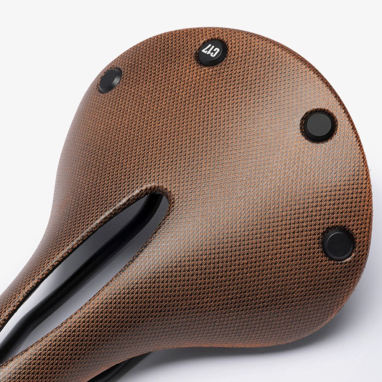 Brooks Brooks Cambium Carved C17